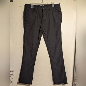 Kenneth Cole new York Black Men's Pants size 36x32 barely use
